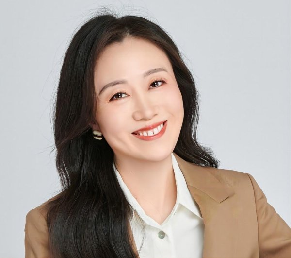 线下配资平台 银行密集公告增持计划、估值提升计划：实控人、董高监都行动了！